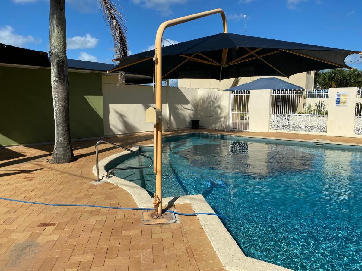 Hervey Bay Motel Exterior photo