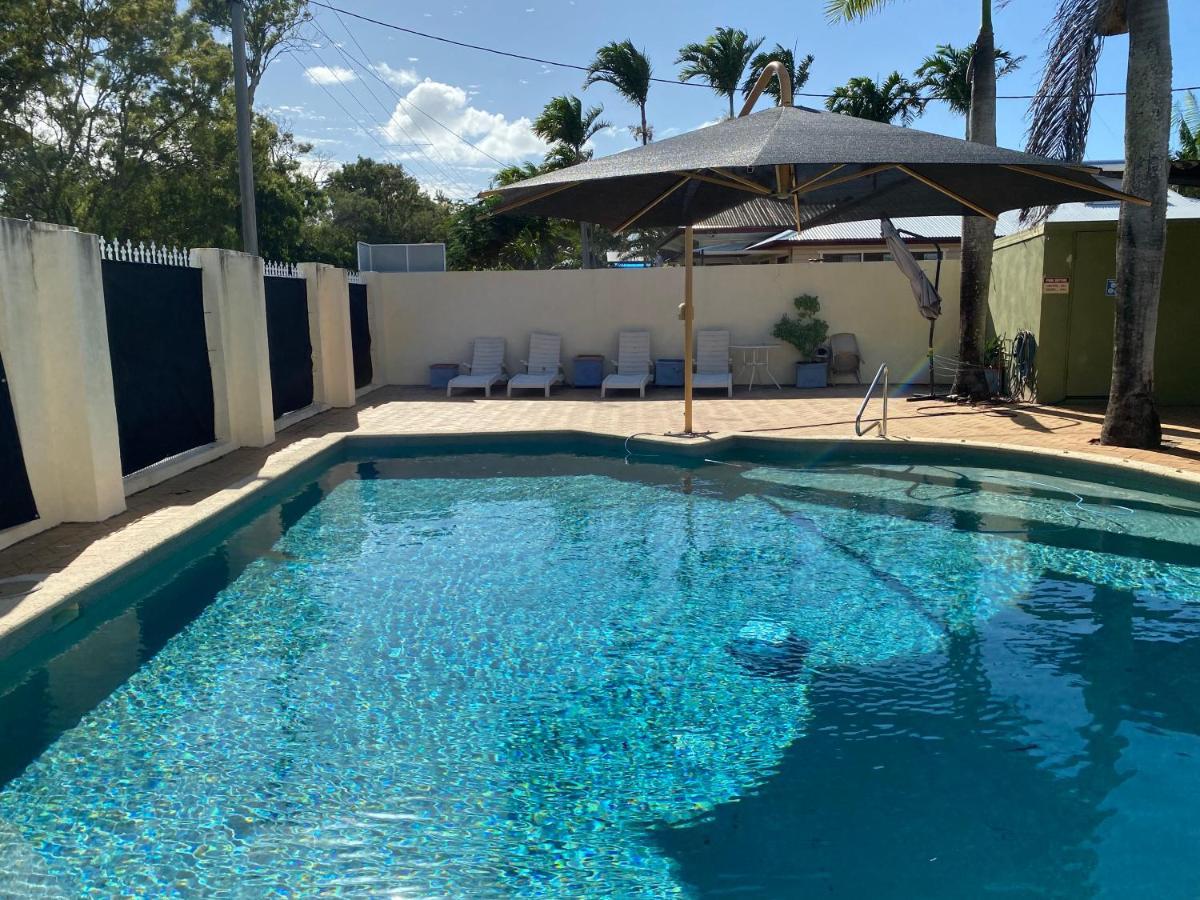 Hervey Bay Motel Exterior photo