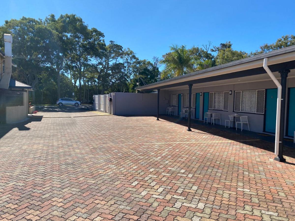 Hervey Bay Motel Exterior photo